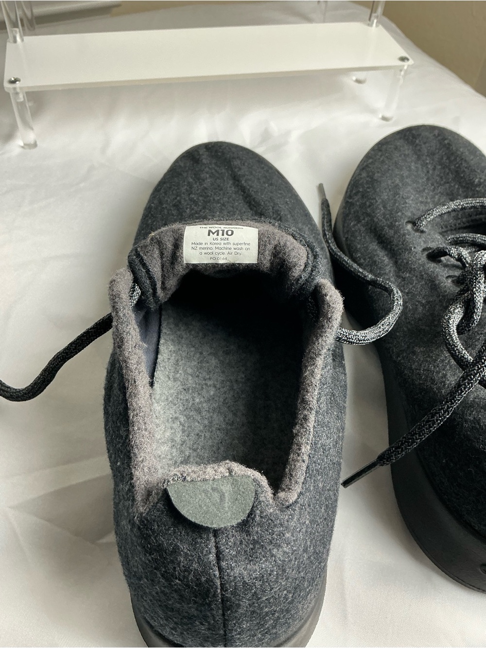Allbirds The Wool Runner Men's Charcoal Gray Wool Lace-Up Shoes Size 10